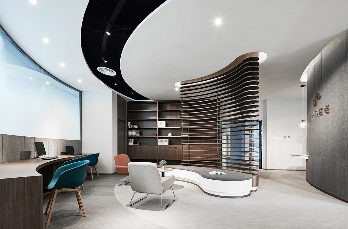 新穎的創(chuàng)意對蘇州辦公室裝修設(shè)計很重要