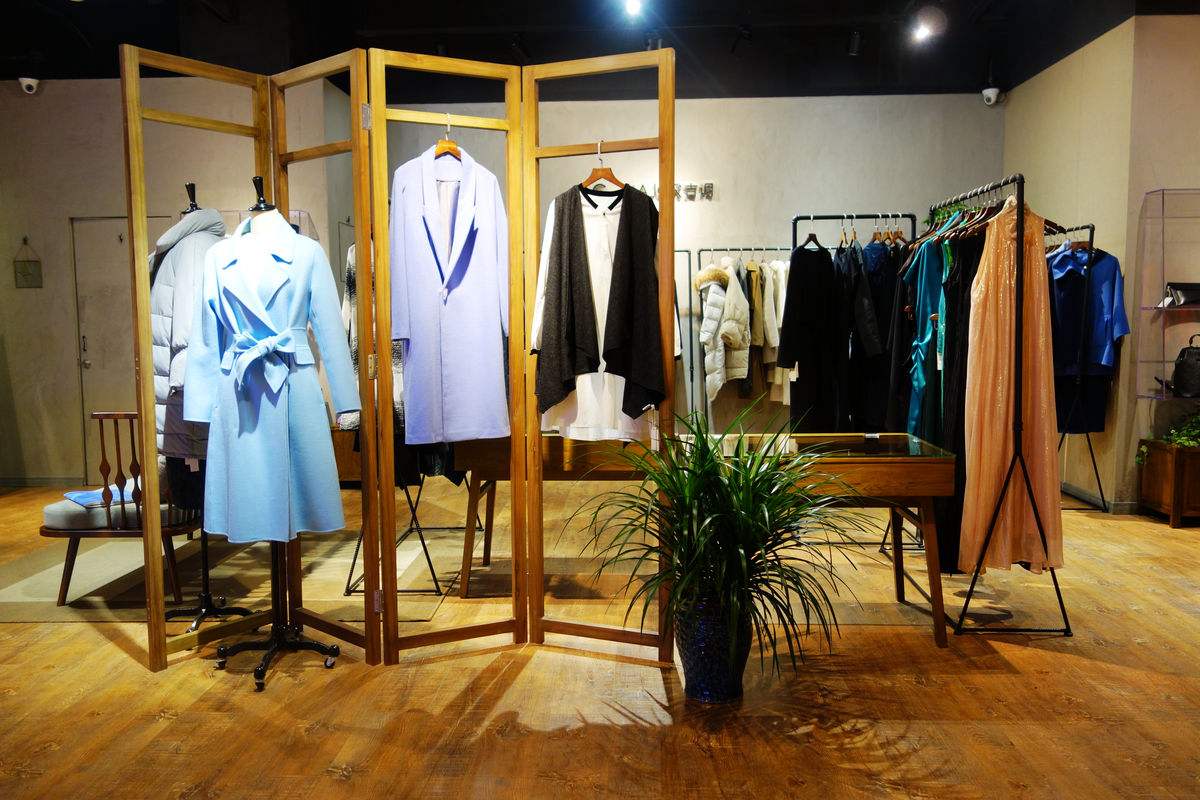 蘇州服裝店鋪裝修大概需要多少錢？